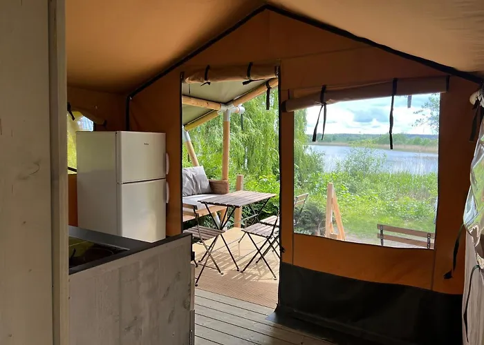 خيمة فخمة 'glamping' Angelzelt Am Mit Steg Und Boot